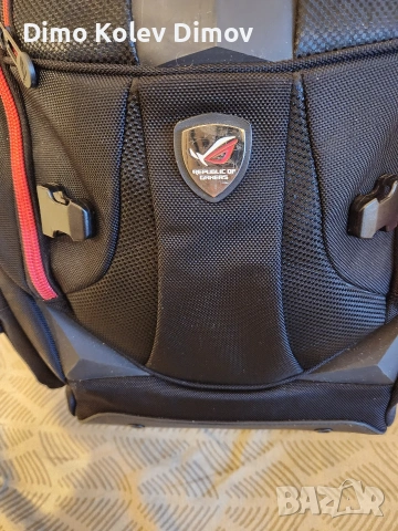 Геймърска Раница ASUS ROG, като чисто нова!, снимка 2 - Спортна екипировка - 54441210