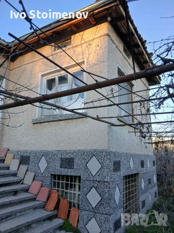 Къща с двор в с. Памидово, снимка 2 - Къщи - 55100045