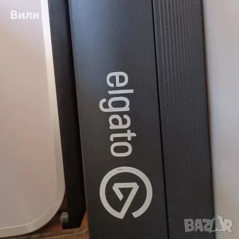 Зелен екран Elgato Green Screen 20GAF9901 / 10GAF9901, зелен фон за стрийминг, снимка 5 - Чанти, стативи, аксесоари - 40227758