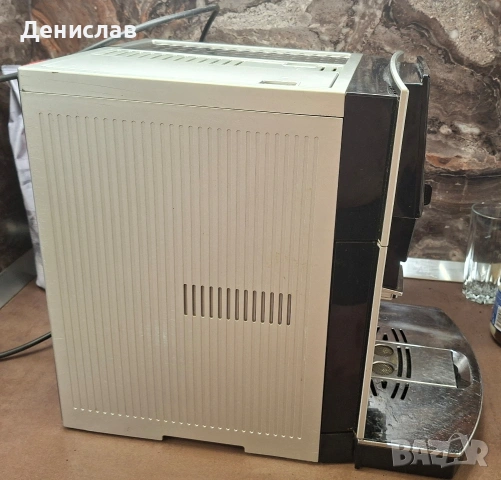 Кафеавтомат / Кафемашина Delonghi Perfecta Cappuccino Graphic Touch , снимка 6 - Кафемашини - 54695002