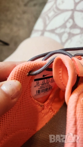 Оригинални дамски маратонки Nike, снимка 4 - Маратонки - 54137699