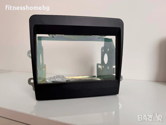 Connects2 CT23PO05 Porsche Double Din Facia, снимка 2 - Аксесоари и консумативи - 54412379