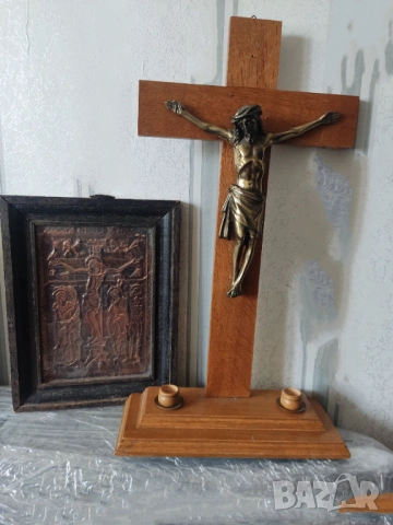 Голям стар дървен кръст с бронзова фигура и икона дърво и мед Разпятие Христово 30/55