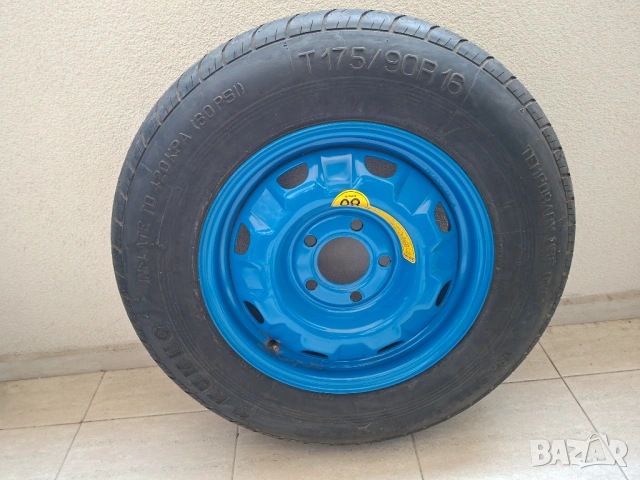 Резервна гума Т175 90 R 16 за бус 