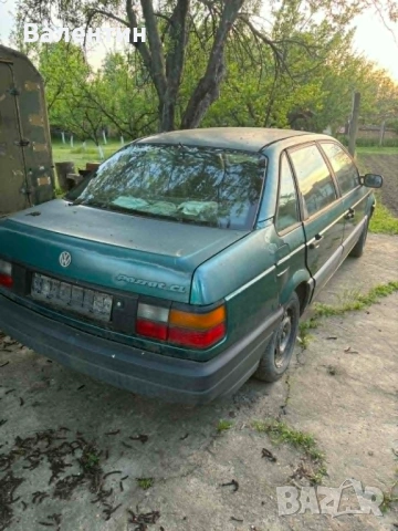 VW Passat 1.6 tdi 82p.h. за части., снимка 2 - Автомобили и джипове - 54447255