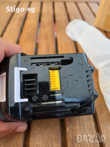 18v Lilon Makita батерия, снимка 2 - Винтоверти - 55684096