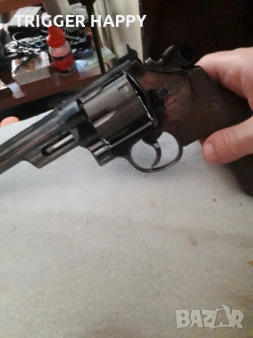 Метален Airsoft Revolver Smith and Wesson ,2 Joules! , снимка 2 - Въздушно оръжие - 54899386
