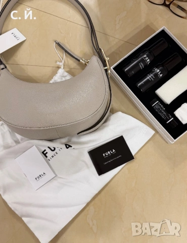 Furla комплект чанта и комплект за почистване 