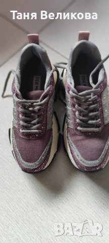Маратонки Steve Madden - 2 чифта, снимка 5 - Маратонки - 54582858