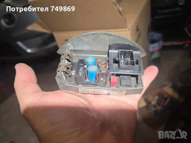 електронен блок за управление вентилатор BOSCH  F 011 021 633, снимка 4 - Части - 54704415