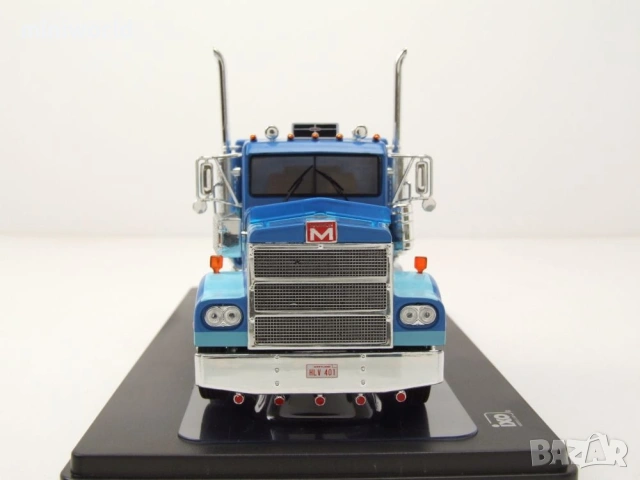 Marmon CHDT влекач 1980 - мащаб 1:43 на IXO моделът е нов в PVC дисплей-кейс, снимка 6 - Колекции - 54701013