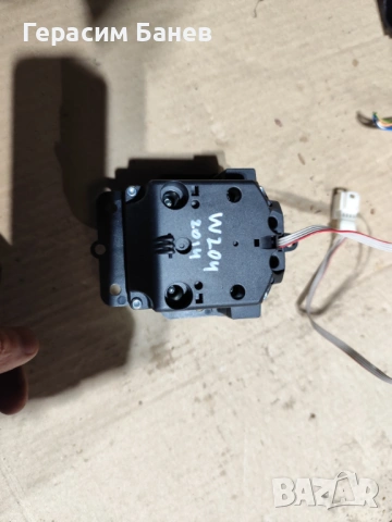 А2048709558 джойстик контролер OEM MERCEDES W204 OM651 2014, снимка 2 - Части - 54306959