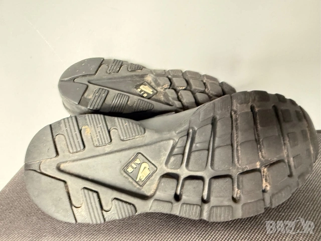 Nike Huarache, снимка 3 - Маратонки - 54061553