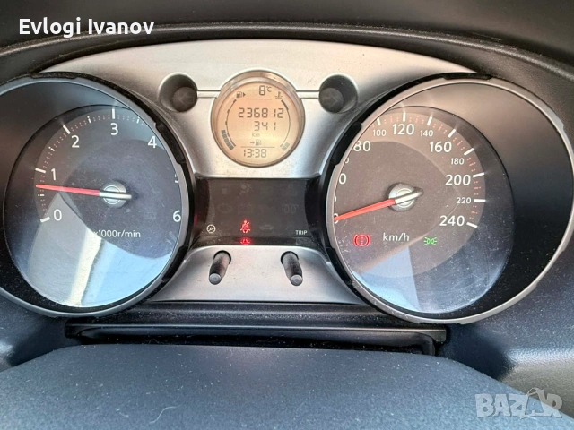 Nissan Qashqai 2.0 PANORAMA, снимка 9 - Автомобили и джипове - 54560153
