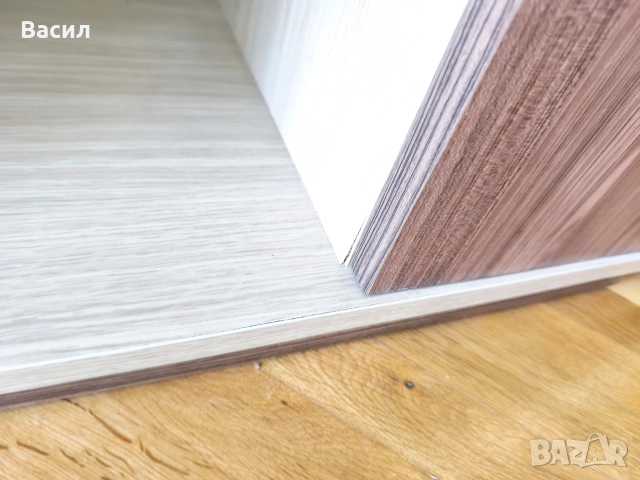 Тв шкаф 136/51/40 18мм ПДЧ , снимка 2 - Шкафове - 54310773