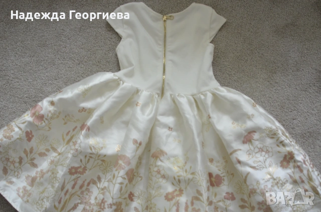 Официална детска рокля H&M до 110/116, 4-6годишни, снимка 4 - Детски рокли и поли - 54863188