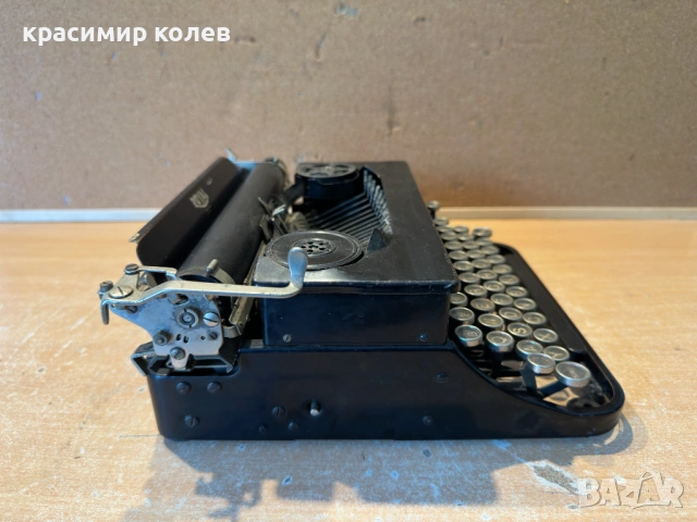 стара американска портативна пишеща машина "Royal Portable", снимка 9 - Антикварни и старинни предмети - 54728148