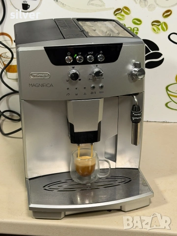 Кафемашина кафе автомат delonghi magnifica с гаранция, снимка 4 - Кафемашини - 54724593