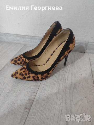 Дамски обувки 42 номер , снимка 4 - Дамски обувки на ток - 53967162