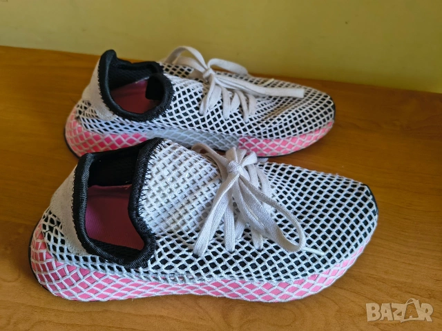 Маратонки adidas 