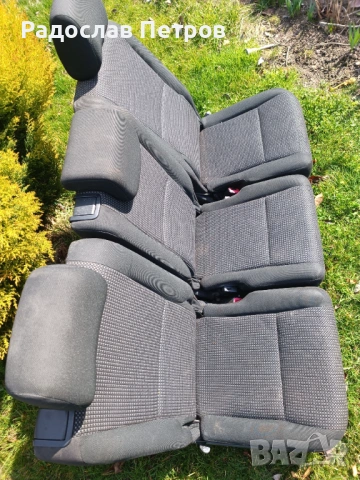 Задни седалки Toyots corolla verso, снимка 2 - Части - 54176823