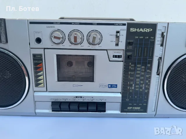 Радиокасетофон Sharp GF-7300, снимка 2 - Радиокасетофони, транзистори - 55550498