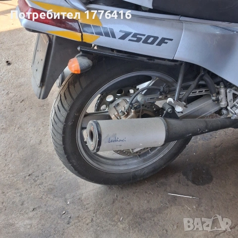 Honda VFR75, снимка 3 - Мотоциклети и мототехника - 54800774