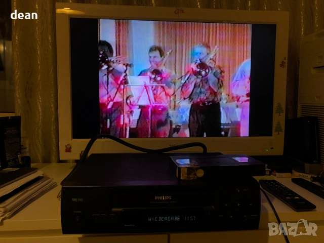 VHS плеъри Philips, снимка 13 - Плейъри, домашно кино, прожектори - 54292970