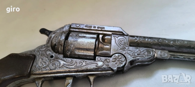 Стар метален пистолет с капси – Точно копие на Colt Peacemaker (Миротворец), снимка 16 - Колекции - 55174064
