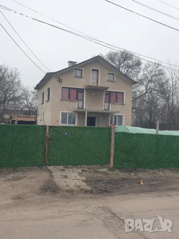 Продава се масивна триетажна къща в гр. Меричлери, общ. Димитровград, обл. Хасково, снимка 3 - Вили - 55414348
