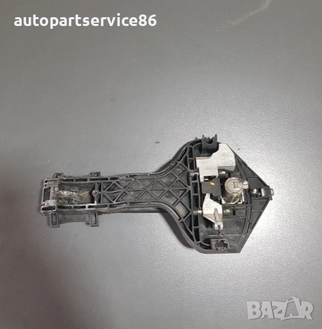 Външна дръжка на предна дясна врата за Mercedes Sprinter W906 или VW Crafter A9067601034, снимка 2 - Части - 55261507