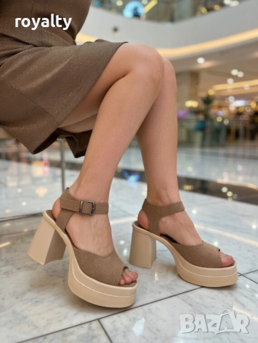 Сандали на ток - тъмнобежов велур 