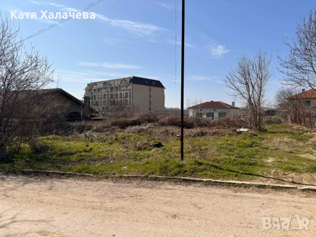 Представяме за продажба атрактивен парцел в регулация с отлична локация, близо до центъра на Шкорпил, снимка 4 - Парцели - 54379602