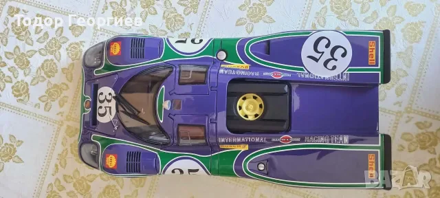 2 бр. Porsche 1:18 Autoart & Minichamps, снимка 17 - Колекции - 55501860