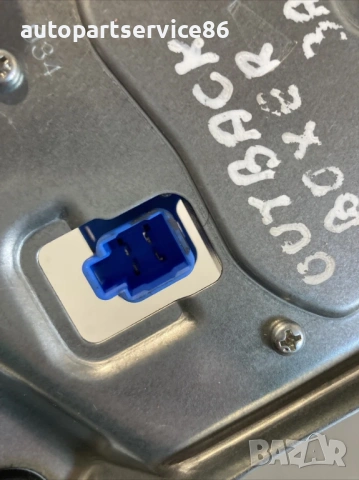 Мотор за чистачки за задна част за Subaru Outback 2.0 Дизел (2010), снимка 3 - Части - 54234924