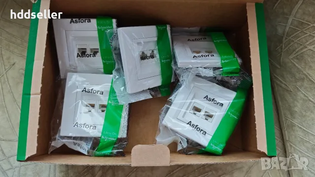Продавам 5бр компютърна розетка двойна RJ45 Schneider бяла