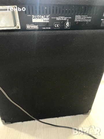 Усилвател за бас китара Fender Rumble 100, снимка 2 - Китари - 54857360