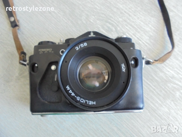 № 8613 Стар руски / съветски фотоапарат ZENIT TTL – Москва 80 , снимка 2 - Други ценни предмети - 54610906