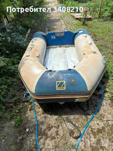 Продавам надуваема лодка Zodiac C250S (2.50 м)