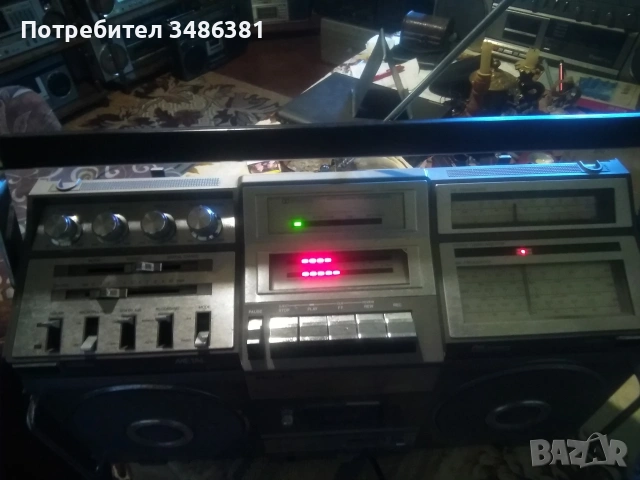 PHILLIPS D 8703, снимка 7 - Радиокасетофони, транзистори - 55050736