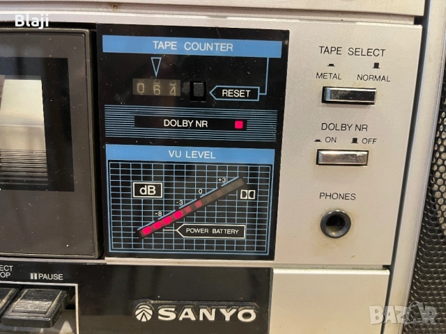 Касетофон Sanyo, снимка 5 - Радиокасетофони, транзистори - 54911525