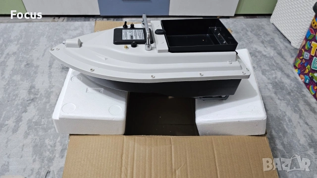 лодка за захранка с GPS, снимка 3 - Такъми - 54846755
