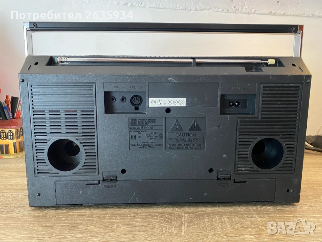 Радиокасетофон BoomBox Toshiba RT-90S, снимка 4 - Радиокасетофони, транзистори - 54605684