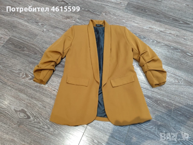 сако с 7-8 ръкав , снимка 2 - Сака - 54512165