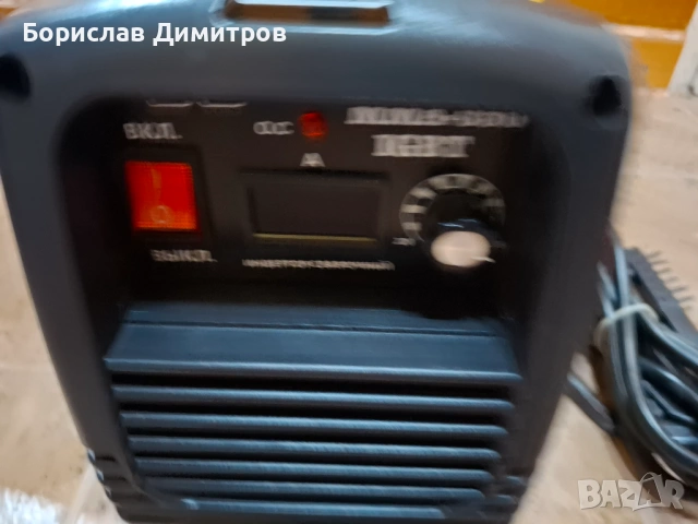 Продавам нов 350 Ампера инверторен електрожен Уралмаш - Заваръчен апарат, снимка 6 - Други инструменти - 54408966