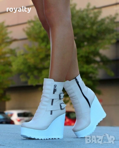 Боти на платформа - бежова кожа с бяло ходило, снимка 2 - Дамски боти - 54160002