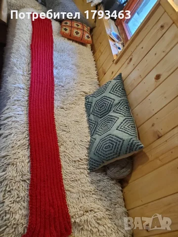 Ръчно плетен кръгъл шал и шапка, снимка 17 - Шалове - 31089827
