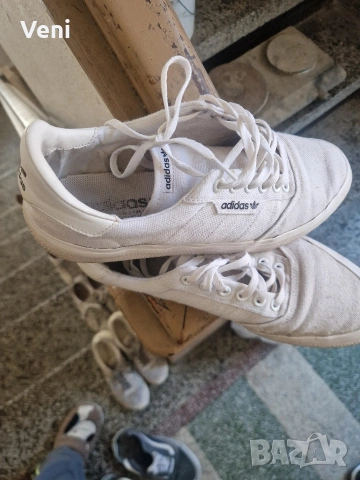 Адидас супер , снимка 2 - Маратонки - 54318042