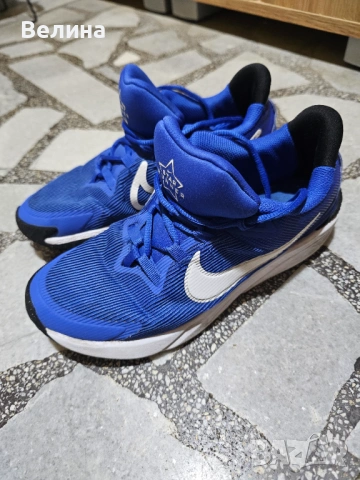 Маратонки Nike