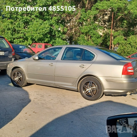 Продавам лек автомобил Шкода Октавия, снимка 13 - Автомобили и джипове - 54887371